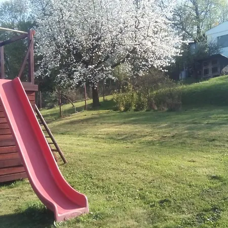 Apartments Benesov Nad Ploucnici